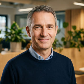Photo de profil de James Mitchell, présenté en tant que Directeur général sur Nantivance